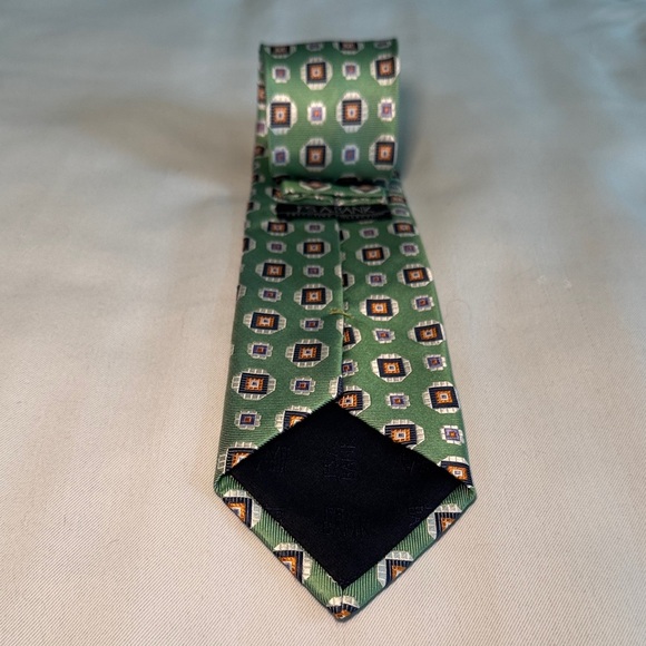 Xtra Long Jos. A. Bank Green/Gold Patterned Silk Tie formal, business, preppy - Picture 7 of 7
